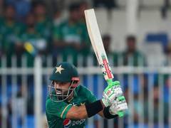 
      
      Pakistan post 193/2 against Hong Kong in crucial Asia Cup...
      
      