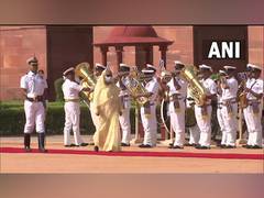 
      
      Sheikh Hasina receives ceremonial reception at Rashtrapati Bhavan
      
      