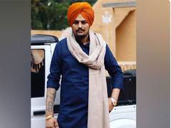 
      
      Sidhu Moosewala's father gets death threat, 1 held
      
      