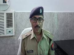 
      
      Man allegedy tortured by Ghaziabad police on suspicion of theft
      
      
