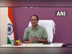 
      
      Shivraj Singh Chouhan chairs meeting over irregularities in urea 
      
      