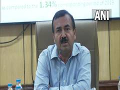 
      
      Govt bans export of broken rice; 20pc duty imposed on non-Basmati
      
      