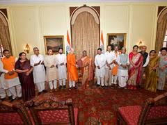 
      
      Amit Shah presents parliamentary Committee's report to President
      
      