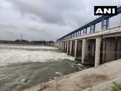 
      
      1,24,740cusec water released from Sonna Barrage due to heavy rain
      
      