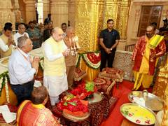 
      
      Amit Shah offers prayers at Somnath temple
      
      