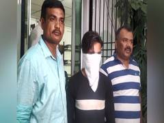 
      
      Jilted lover stabs to death Mother in law of the girl in Vadodara
      
      