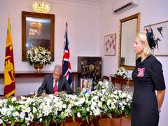 
      
      Sri Lankan President Wickremesinghe to attend Queen's funeral 
      
      