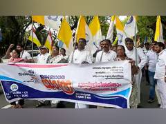 
      
      Kerala Region of Latin Catholic Council starts yatra 
      
      