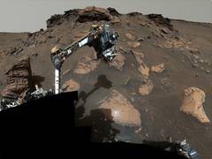 
      
      NASA's perseverance rover investigates geologically Mars terrain
      
      