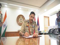 
      
      Delhi Road Crash Report released by Delhi Traffic Unit
      
      
