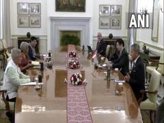 
      
      India-Singapore Ministerial Roundtable in Delhi
      
      
