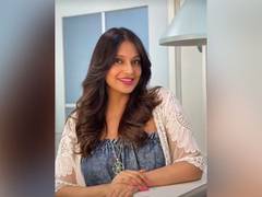 
      
      Bipasha Basu craves for jalebi in latest video
      
      