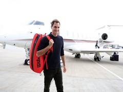 
      
      Roger Federer arrives in London for career's last ATP tournament
      
      