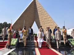 
      
      Defence Minister lays wreath at Unknown Soldier Memorial Tomb
      
      