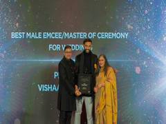 
      
      Vishaal Rasquinha wins Best Wedding Emcee
      
      