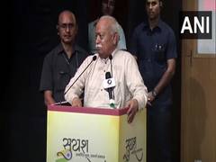 
      
      RSS chief Mohan Bhagwat visits Madrasa in Delhi
      
      