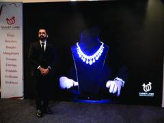 
      
      Garnet Lanee brings range of diamonds jewellery at good prices
      
      