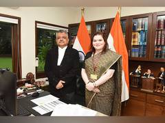 
      
      'Transnational economic crimes can be eliminated by mutual trust'
      
      