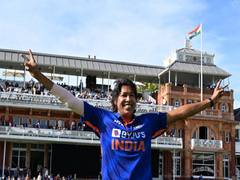 
      
      Legendary pacer Jhulan Goswami shares emotional retirement post
      
      