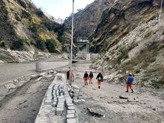 
      
      Himachal: 83 stranded tourists rescued
      
      