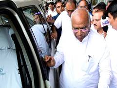 
      
      Rajasthan political crisis: Congress observers to return to...
      
      