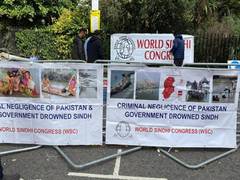 
      
      Protest held outside Pak HC in London over govt apathy on floods
      
      