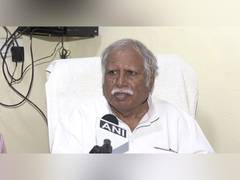 
      
      Tharoor, Pawan Bansal collected Congress president nomination...
      
      