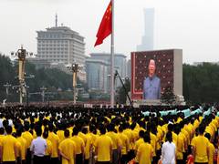 
      
      Xi Jinping aims on seizing complete control over internet 
      
      
