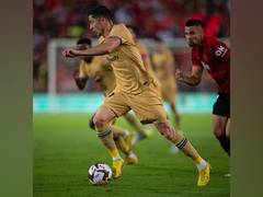 
      
      Lewandowski scores as Barcelona edge Mallorca 1-0
      
      