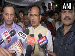 
      
      CM Shivraj Chouhan inaugurates Khadi festival, exhibition 
      
      