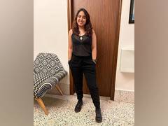 
      
      Aamir Khan's daughter Ira flaunts engagement ring in latest video
      
      