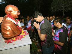 
      
      J Santosh Kumar extends Rs 10 lakh assistance for Botanical garde
      
      