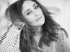
      
        Kareena Kapoor Khan gets mobbed by fans at Mumbai airport
      
      