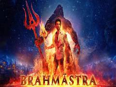 
      
      'Brahmastra' mints Rs 425 crore worldwide, see how team reacted
      
      