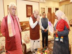 
      
      Amit Shah meets family members of soldiers who lost lives
      
      