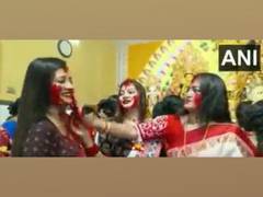 
      
      Check out how women celebrated 'Sindoor Khela' in West Bengal
      
      