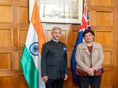 
      
      Jaishankar takes up visa issue with NZ Foreign Minister
      
      