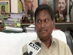 
      
      Arjun Munda slams Udit Raj's remark on President Murmu 
      
      