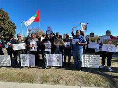 
      
      MQM Canada hold protest against state brutalities in Pakistan
      
      