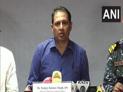 
      
      Indian army seizes boat carrying 200 kgs heroin
      
      