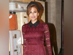 
      
      Eva Mendes clarifies she never quit acting
      
      