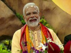 
      
      PM Modi extends greetings on Valmiki Jayanti
      
      
