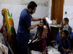 
      
      Flood-hit Pakistan may see 2.7 million malaria cases: WHO
      
      