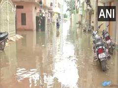 
      
      Nadeem Colony of Hyderabad witnessed waterlogging 
      
      