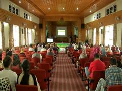 
      
      Kashmir University hosts National Delphic Summit 2022
      
      