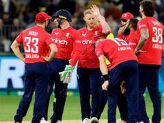 
      
      Eng vs Aus, 1st T20: England beat Australia by 8 runs
      
      