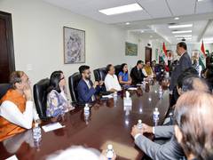 
      
      MoS Muraleedharan invites Indians in US to attend 2023 PBD
      
      