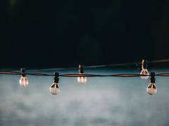 
      
      80-year-old static electricity mystery finally resolved
      
      