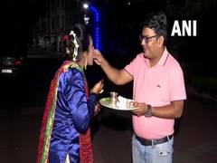 
      
      Karwa Chauth 2022: Pro fasting tips
      
      