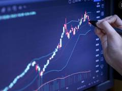 
      
      Corporate revenue to rise in Q2, profit likely to fall: Crisil
      
      